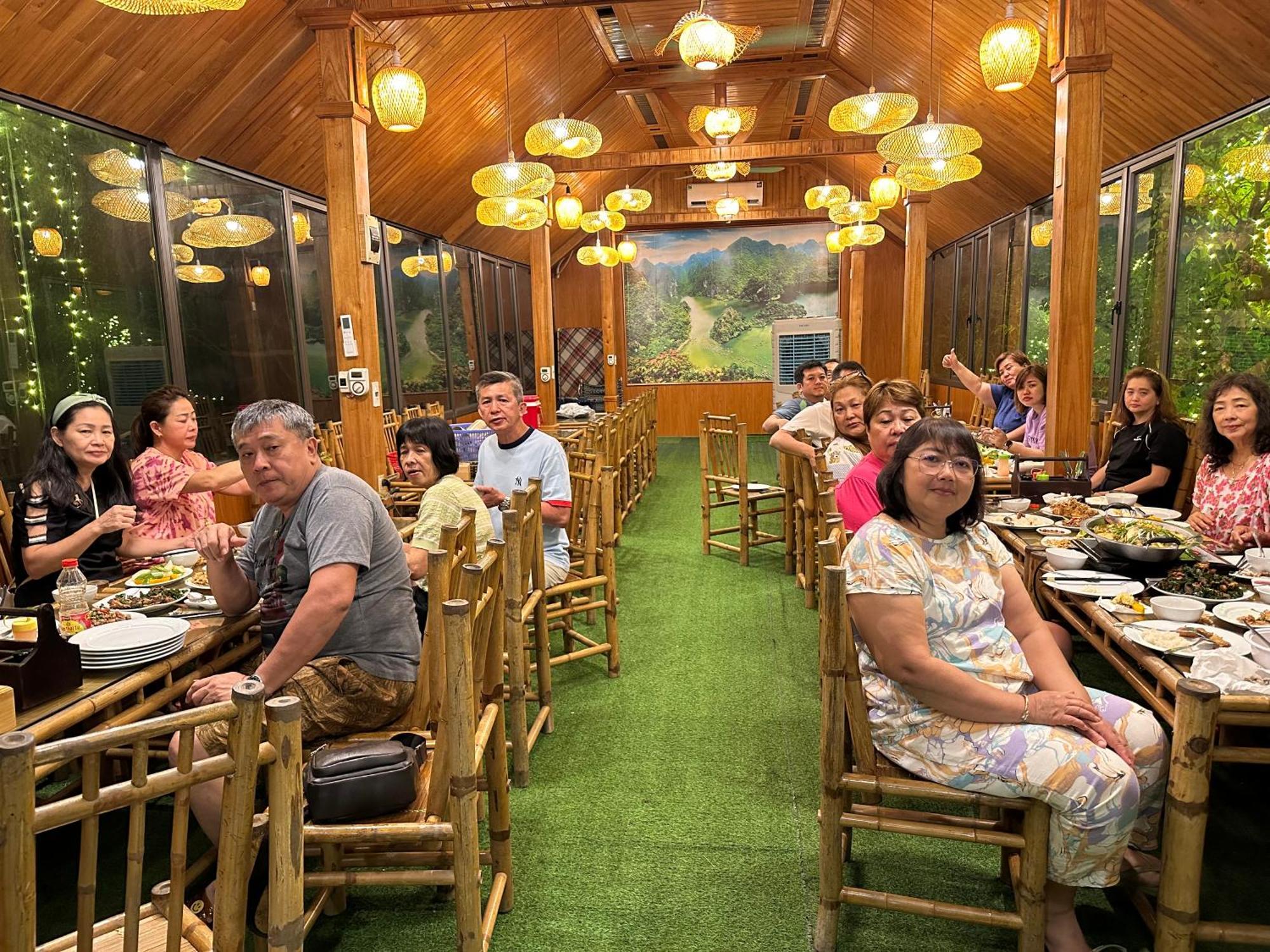 Hoanglong Riverside Homestay Ninh Binh Esterno foto